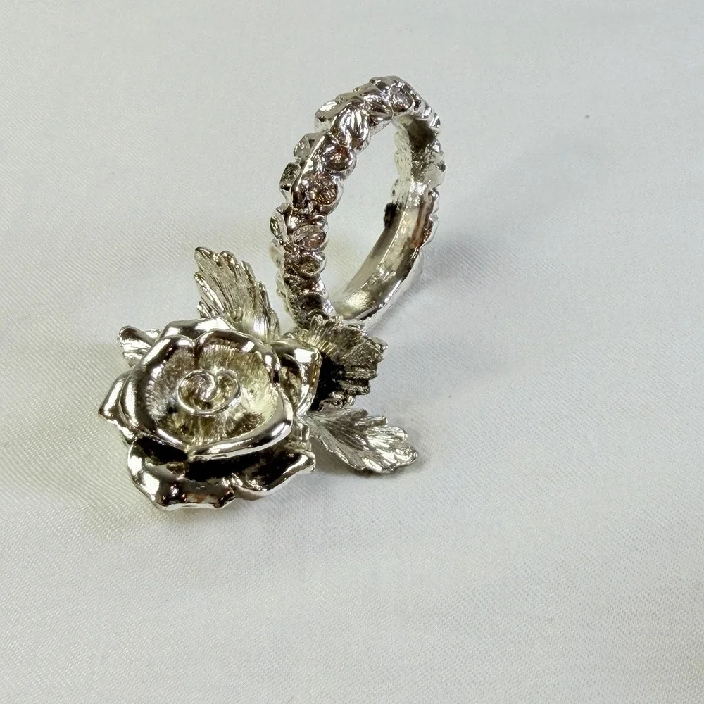Vintage Silver Tone Rose Metal Holders Napkin Rings Set of 12 Floral Table Decor